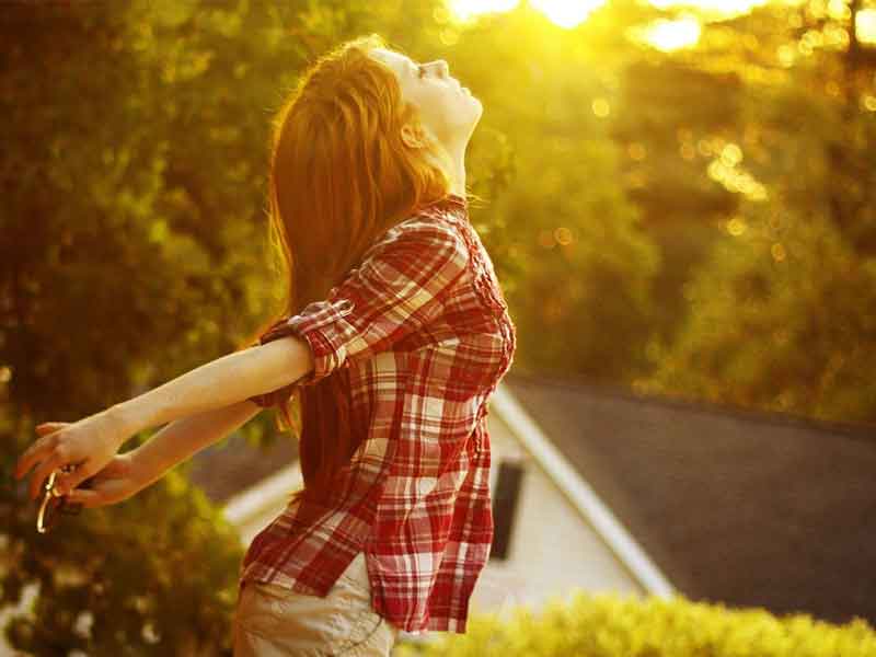 Sun Health Benefits | Why are We Happier on the Sunny Days?